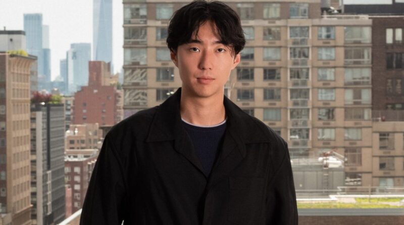 This gene Zer dropped out of Nyu to only 19 to start his blockchain - damage, his company $ 1.3 billion is supported by Mark Cuban and never takes time off