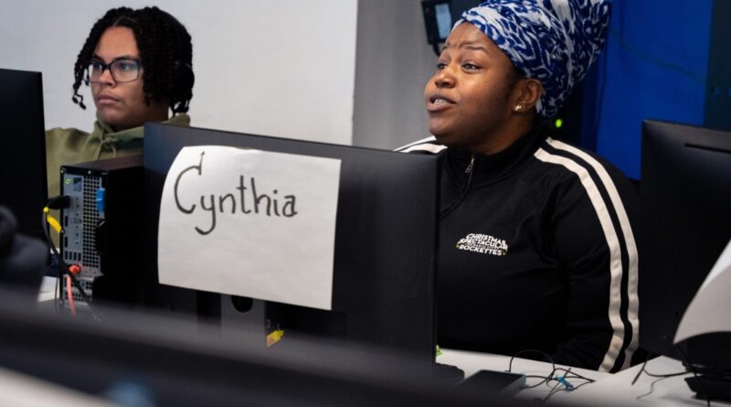 'If there's no bottom rung on the ladder, it's really hard to jump up': Nonprofits targeting Gen Z employment receive $25M windfall Citi Foundation | Luck